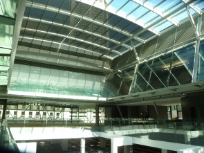 For a recent project 22 moving systems were installed across the atrium roof. 
